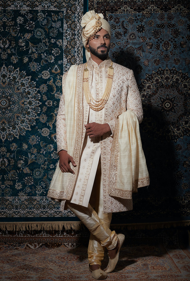 Accessorizing your outfit for Indian groom